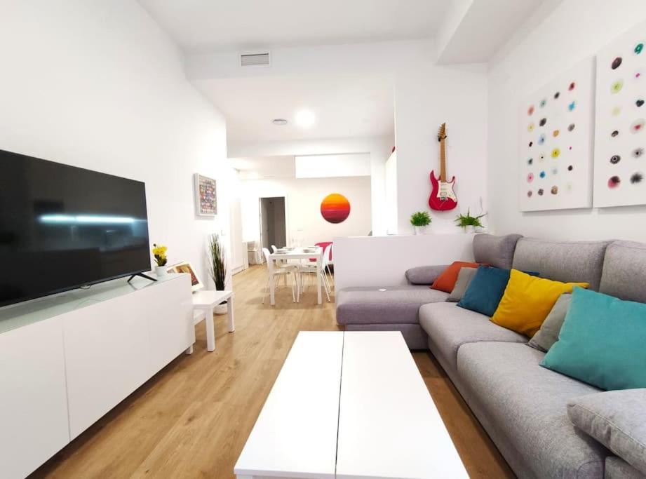 La Casa Del Artista A Apartment Sevilla Bagian luar foto